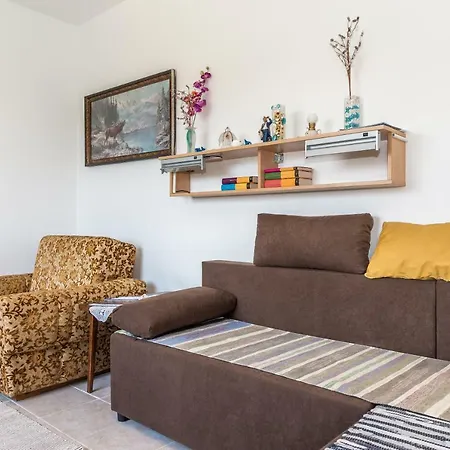 Apartment Oleander I Maslina